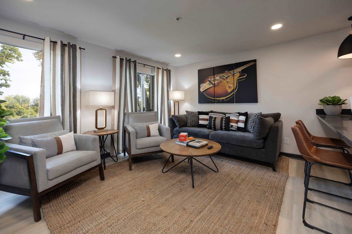 The Lounge