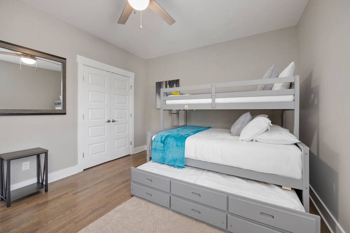 Fun bunks await young adventurers for a delightful night’s sleep!