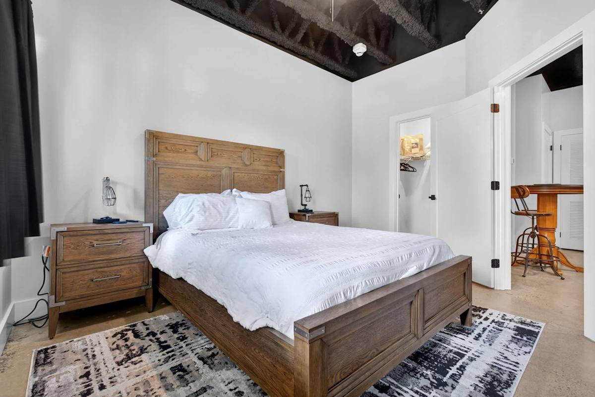 Parkview Loft